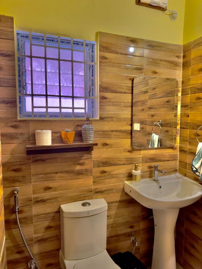 Three Little Birds Homestay Guváhátí Exteriér fotografie